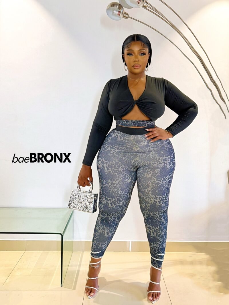 Scale Spots 2 Piece - Grey Combo