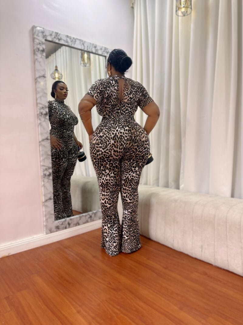 She fiesty jumpsuit (short sleeve) - Image 2