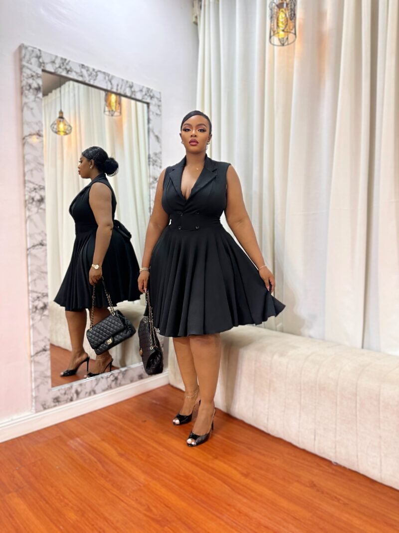 Jackie class dress - Image 2
