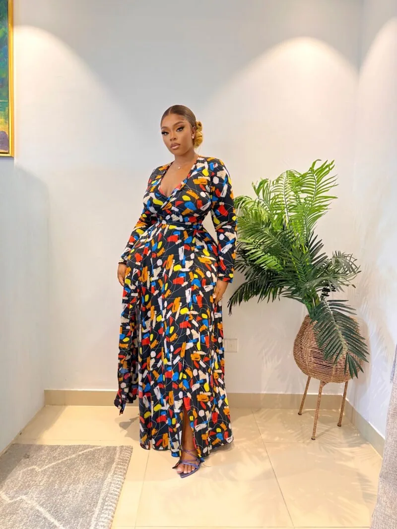 Expertia gown - Image 2