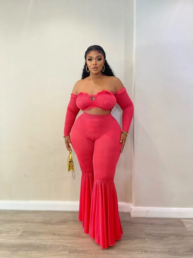 Ultra Coral Red Set - Image 4