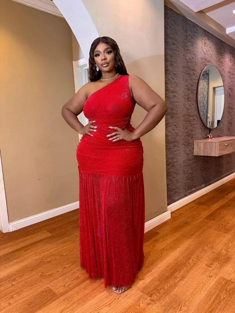 LADY IN SHINING RED