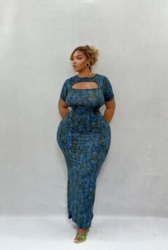 Blue Marble Peek Short Sleeves