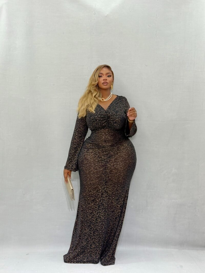 Black Opulence V-Neck Bust